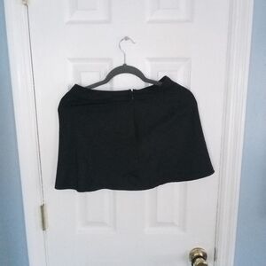 Forever 21 small black skirt